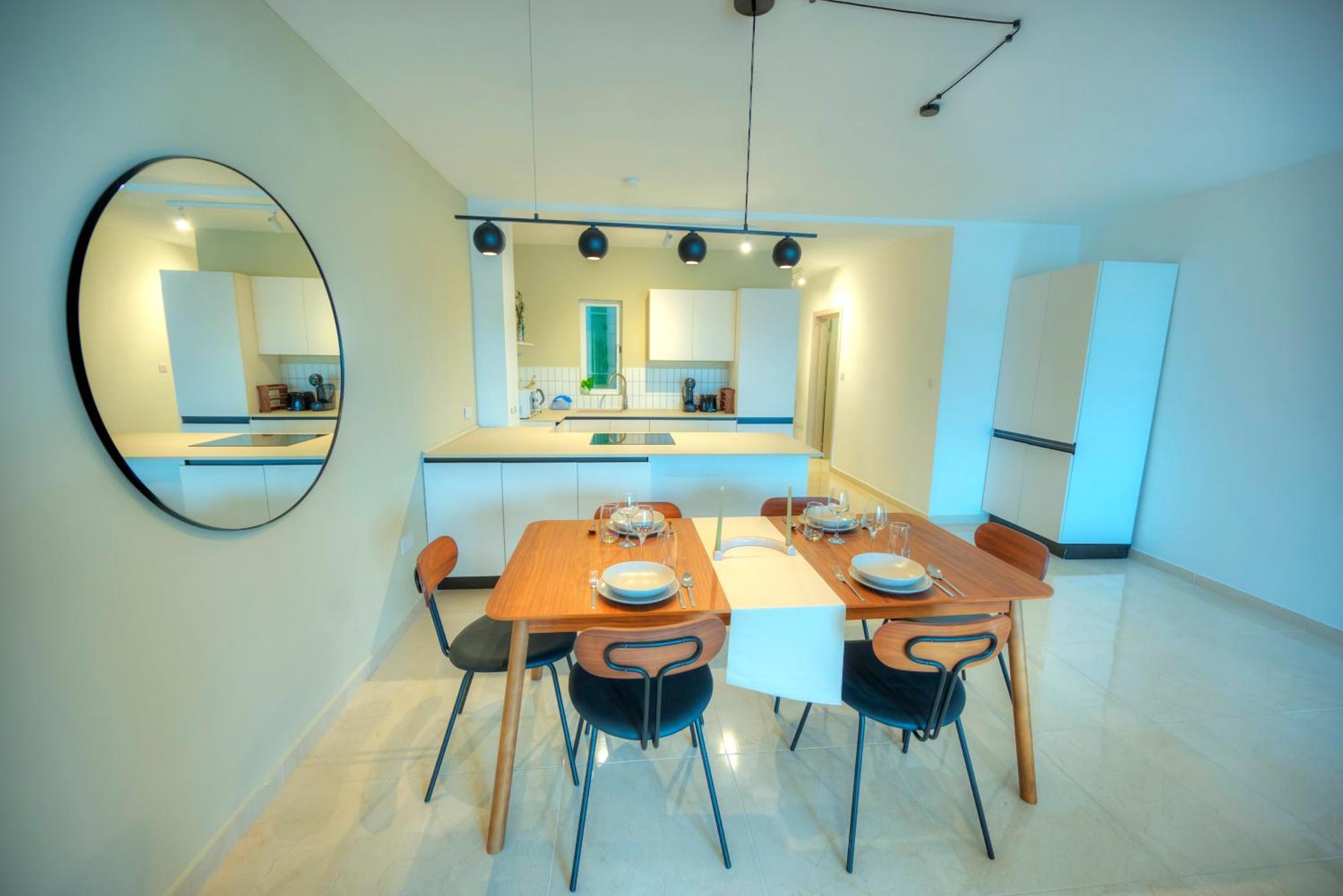 Luxury & Stylish 2bedroom Seafront, Balcony Gogzr-4 Appartamento Gzira
